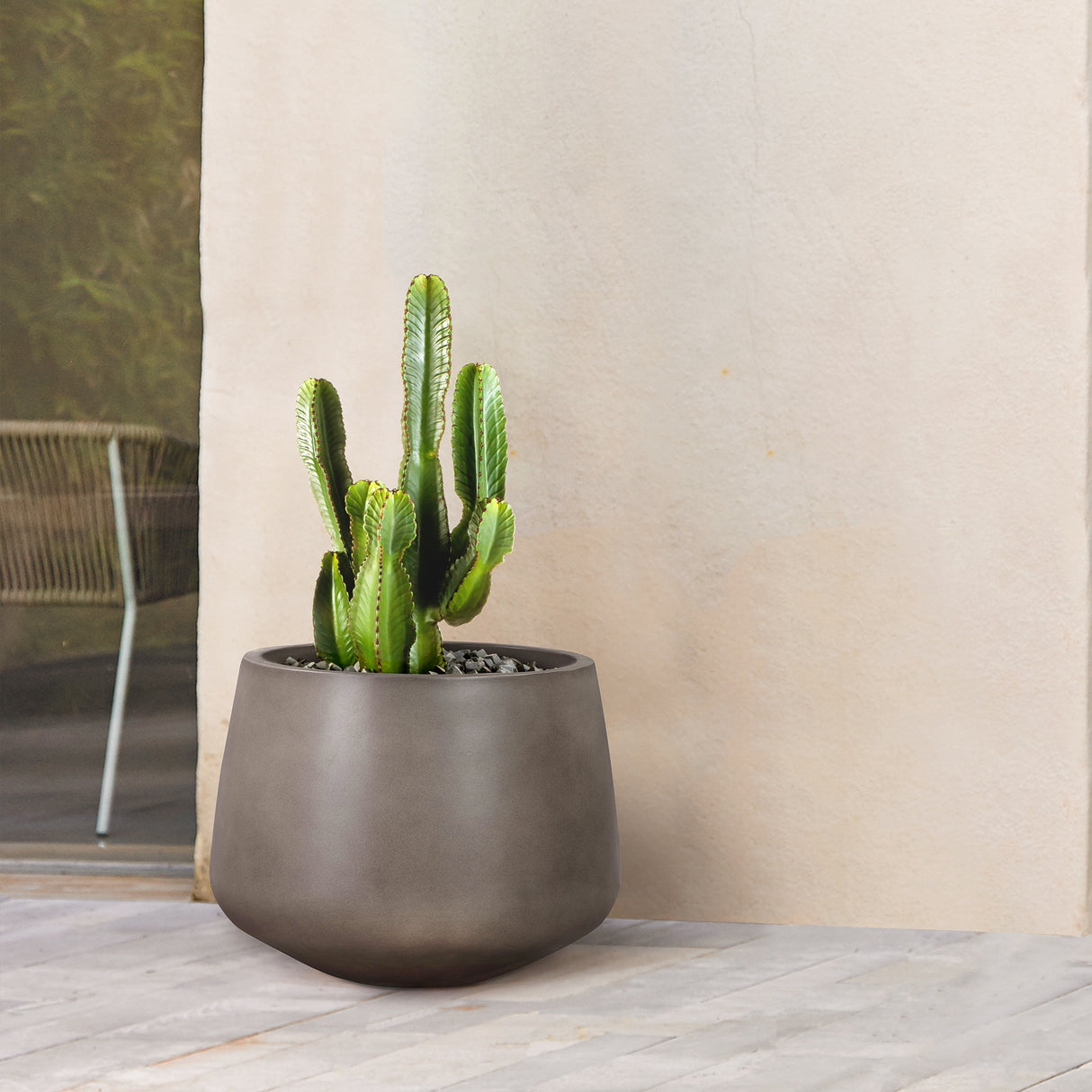 Amethyst Modern Lightweight Concrete Indoor or Outdoor Planter
