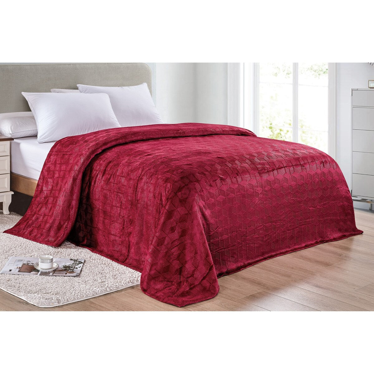 Amrani Bedcover Blanket Queen Burgundy