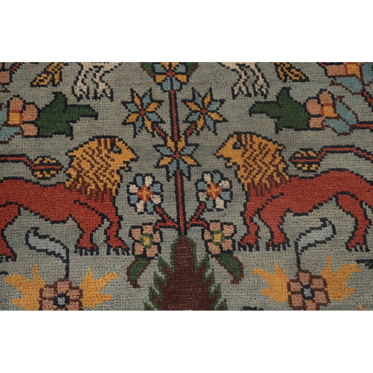 Animals Hunting Design Ziegler Area Rug Handmade Wool Carpet - 7'11" x 9'11"