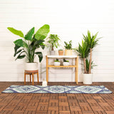Anita Modern Aztec Trellis Pattern Indoor/ Outdoor Area Rug