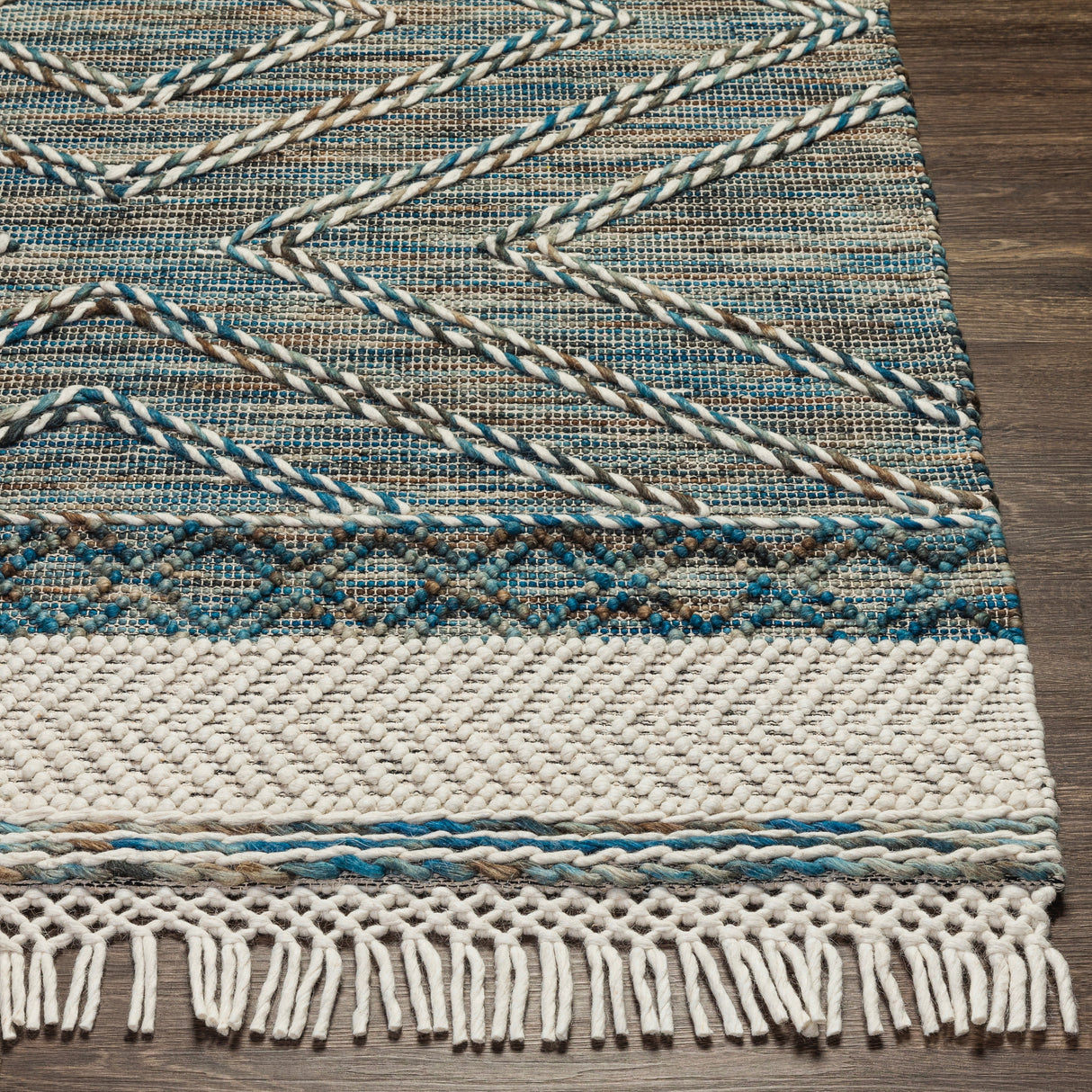 Artistic Weavers Ansh Handmade Farmhouse Cottage Area Rug