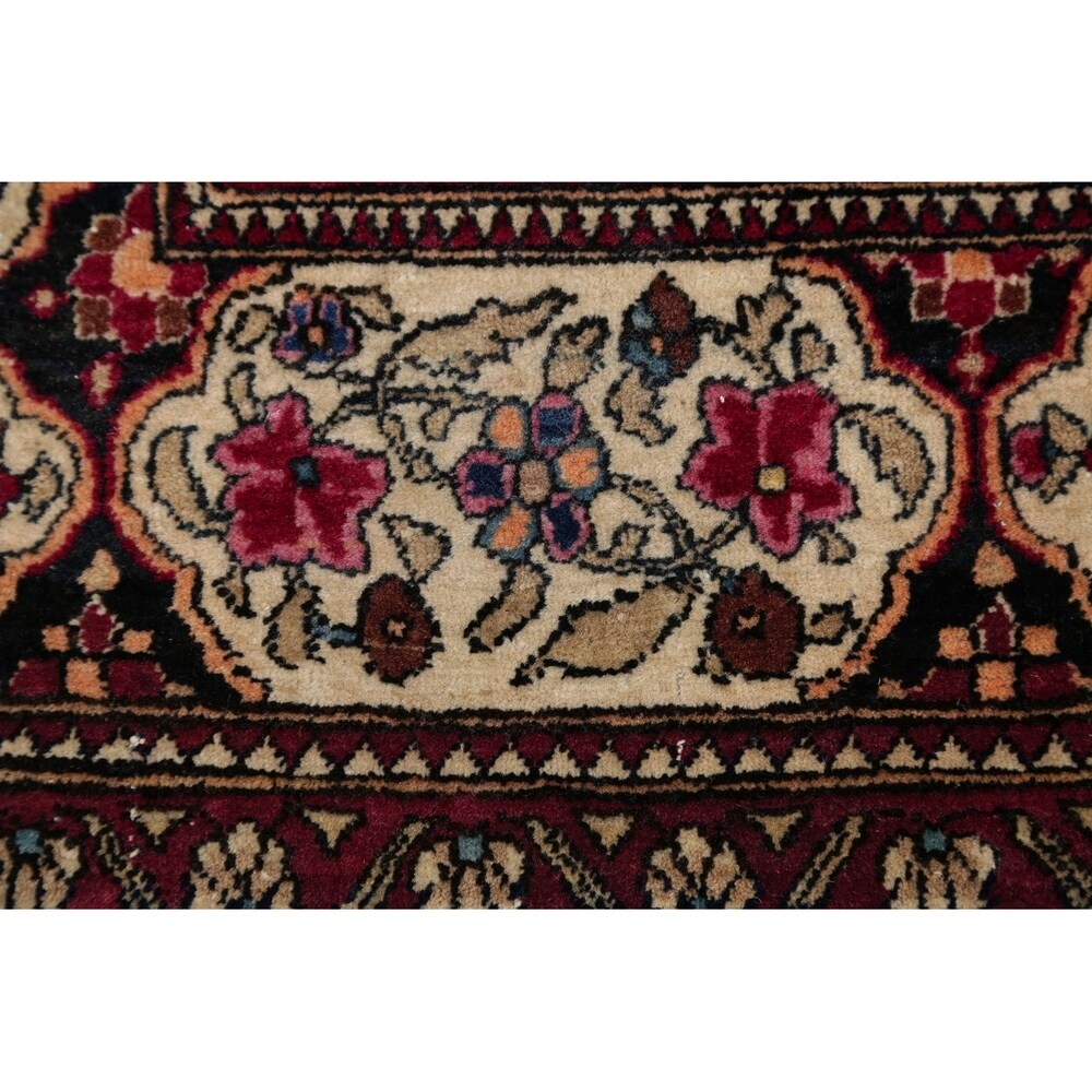Antique Isfahan Floral Hand Knotted Wool Oriental Persian Area Rug - 7'0" x 4'4"