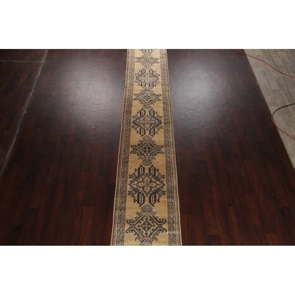 Antique Oushak Turkish Hand Knotted Traditional Oriental Floral Rug - 48'9" x 2'5" runner