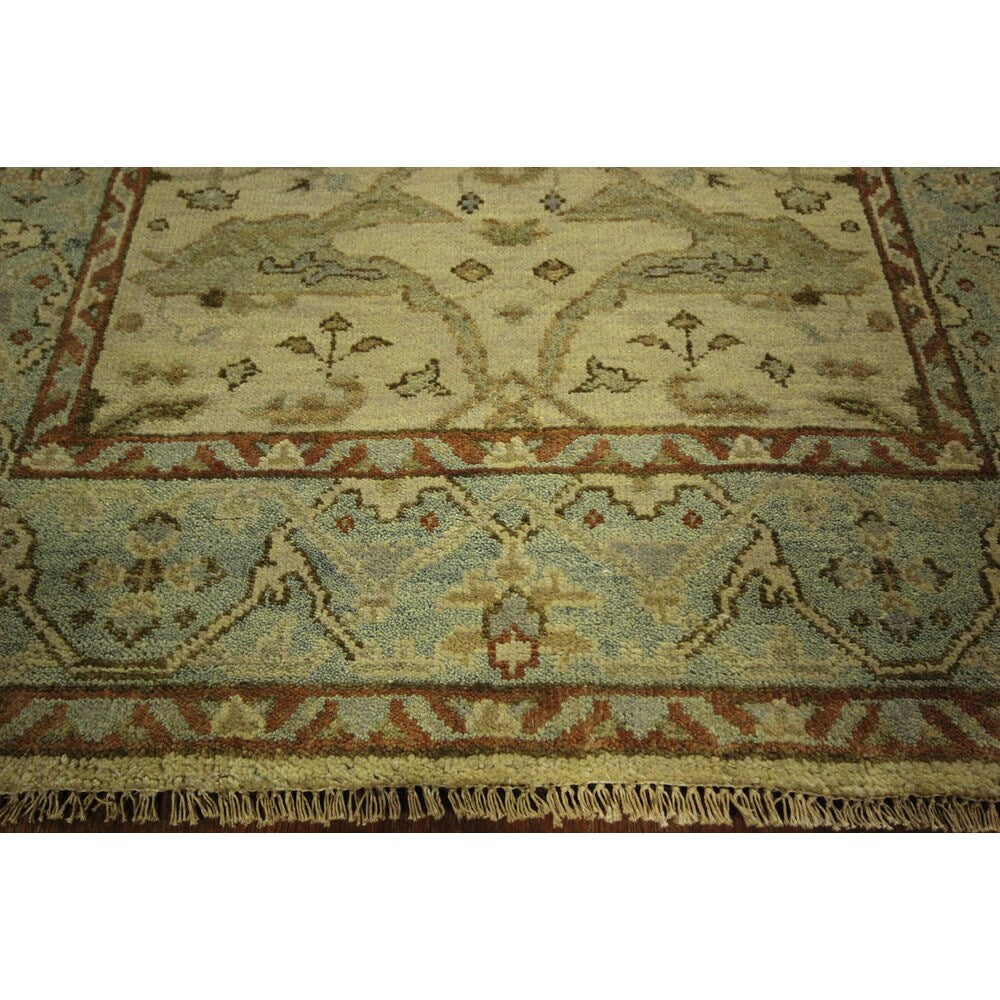 Antiqued Oushak Ivory Veg Dyed Hand-knotted Wool Turkish Oriental Rug (4' x 6')