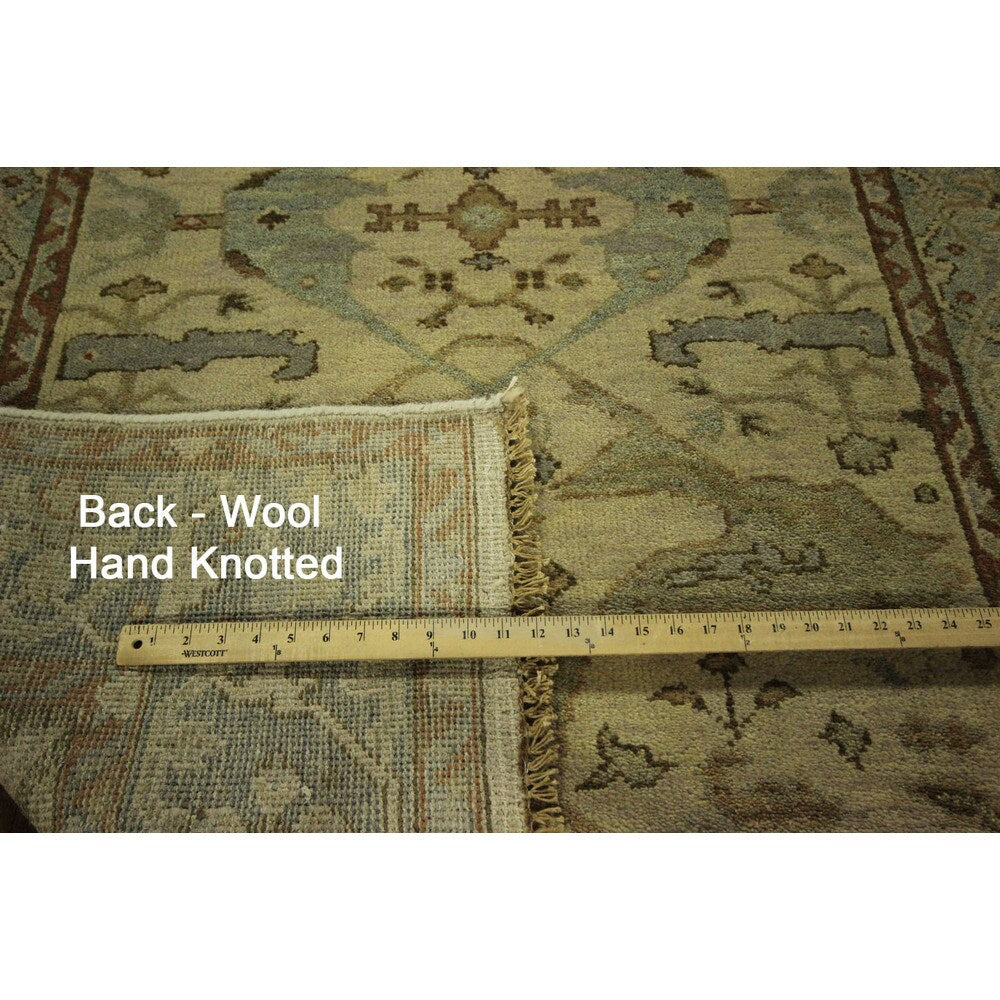 Antiqued Oushak Ivory Veg Dyed Hand-knotted Wool Turkish Oriental Rug (4' x 6')