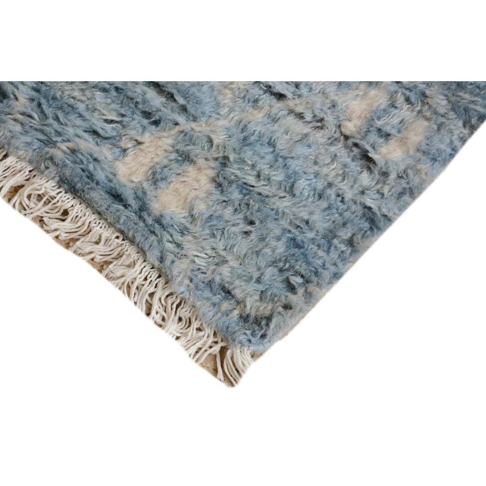 Arshs Moroccan Arya Horacio Blue/Ivory Wool Runner (2'7 x 6'6) - 2 ft. 7 in. x 6 ft. 6 in.