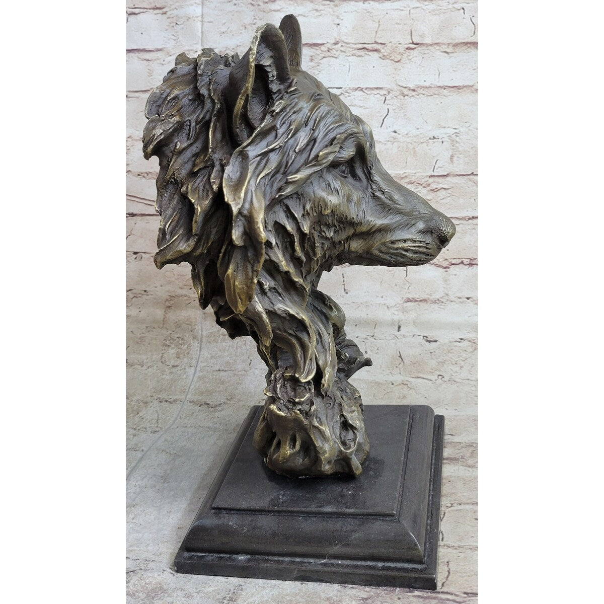 Art Deco Marble Bronze Sculpture Statue Wolf Head Bust Wild Life Garden Figurine