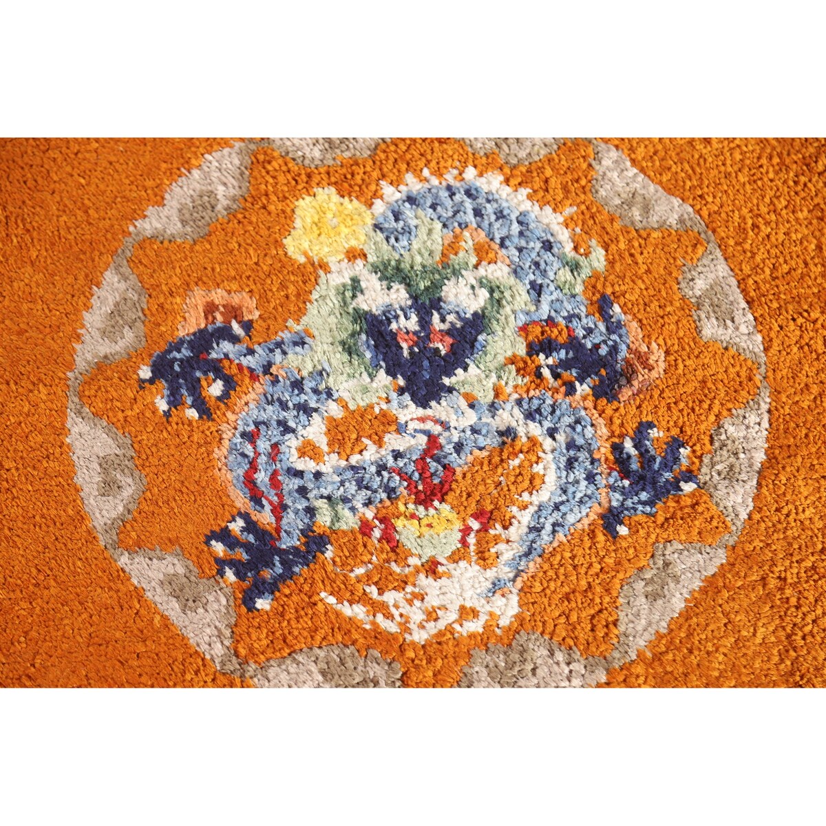 Art Deco Vegetable Dye Chinese Vintage Area Rug Handmade Silk Carpet - 4'0"x 6'2"