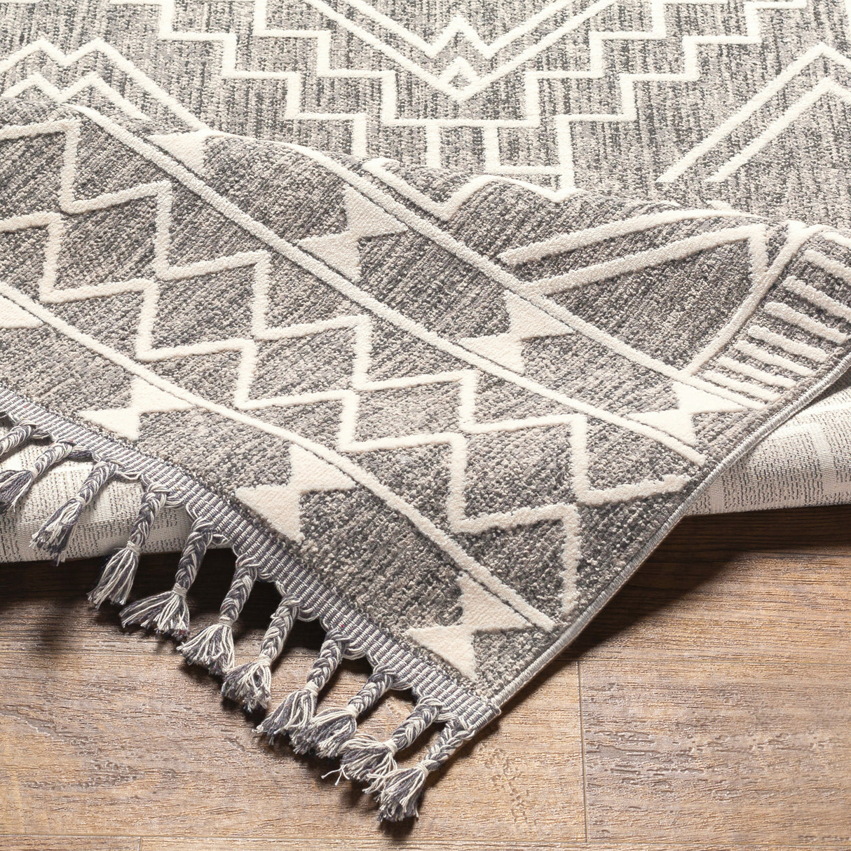 Livabliss Palermo Global Geometric Area Rug