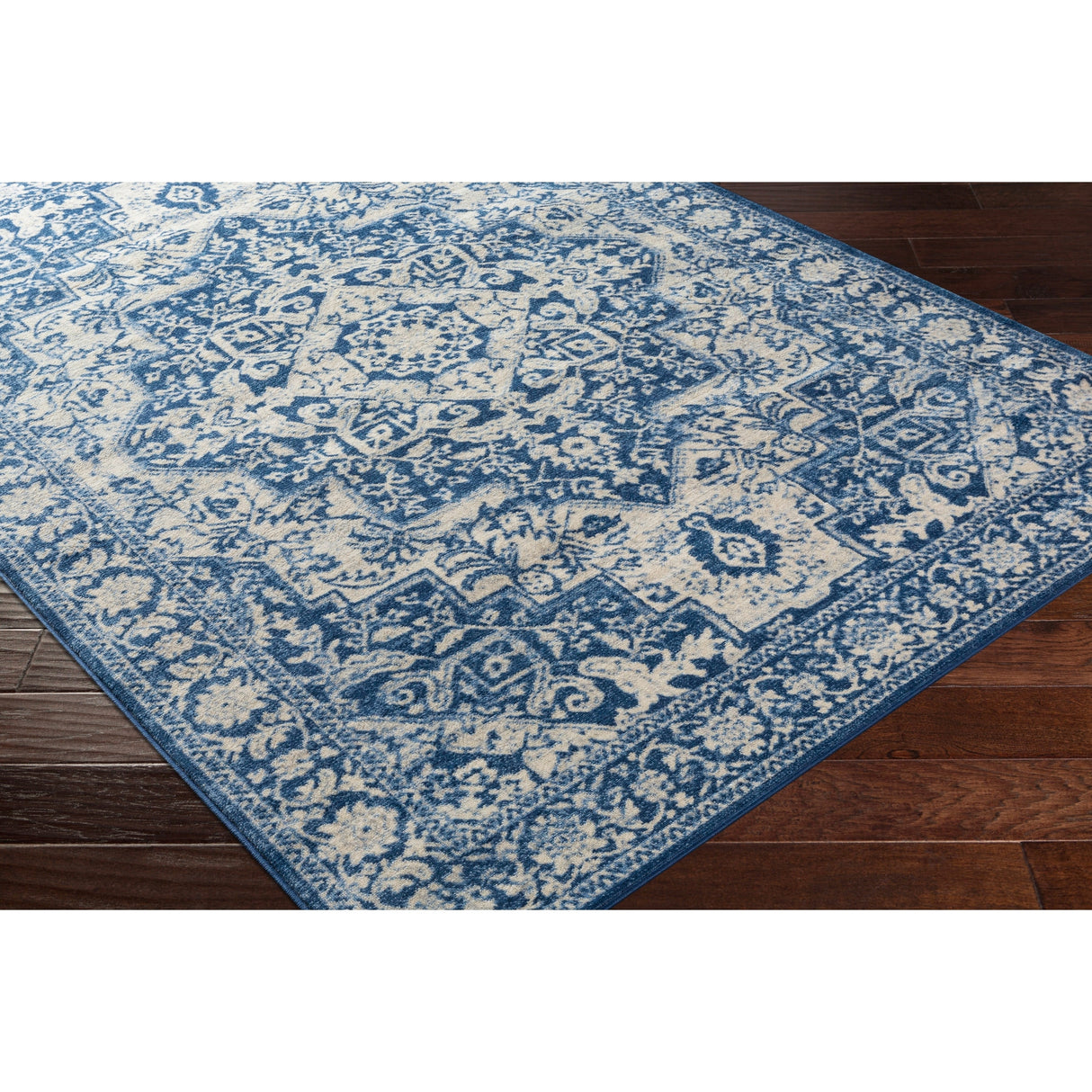Livabliss Tyrus Traditional Medallion Area Rug