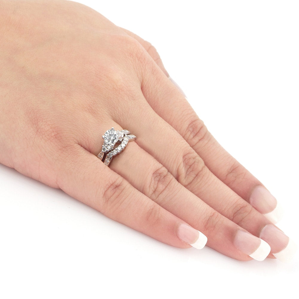 14k Gold 1 1/3ct TDW Round Diamond Engagement Ring Set by Auriya