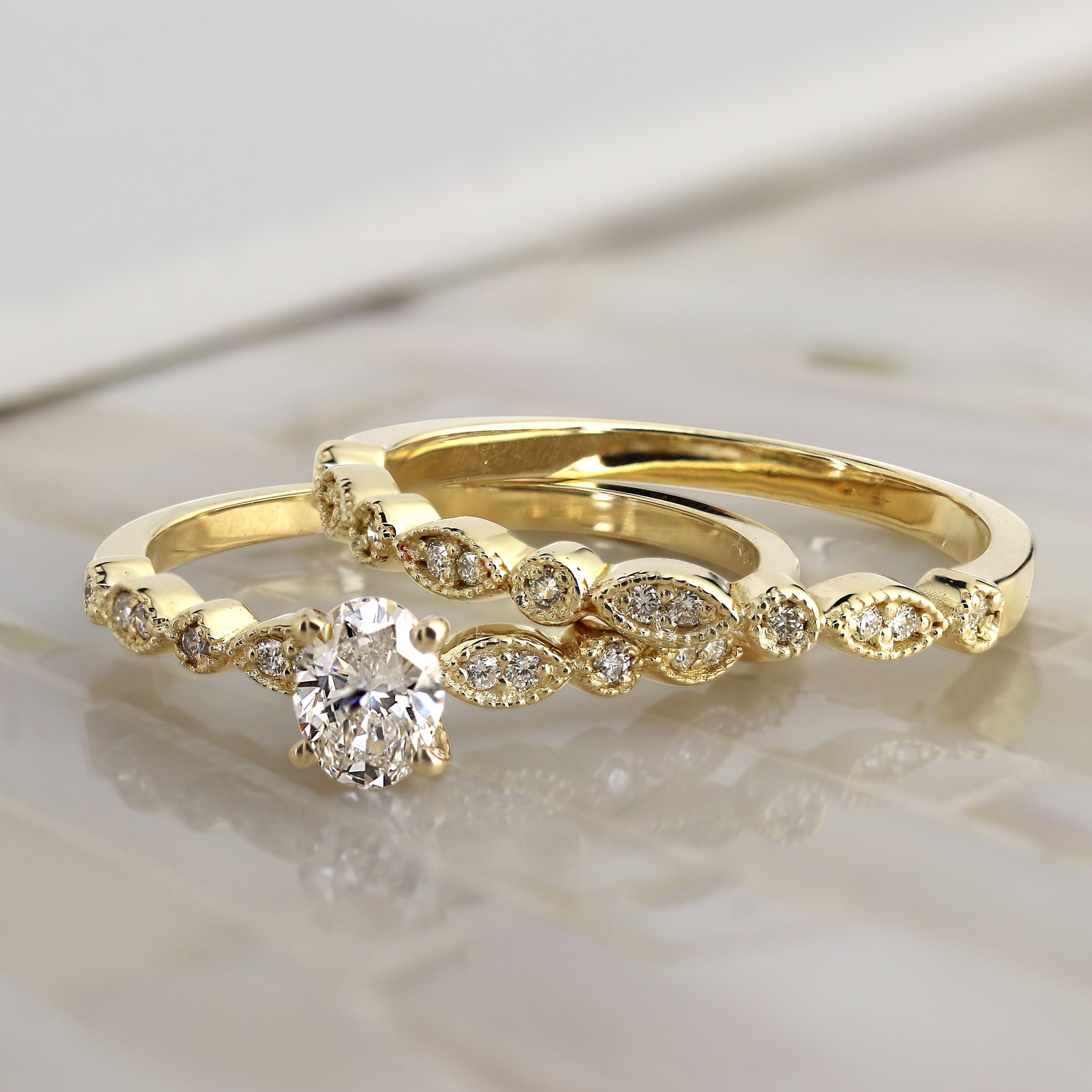 Auriya 14k Gold 3/4ctw Vintage Oval Diamond Engagement Ring Set