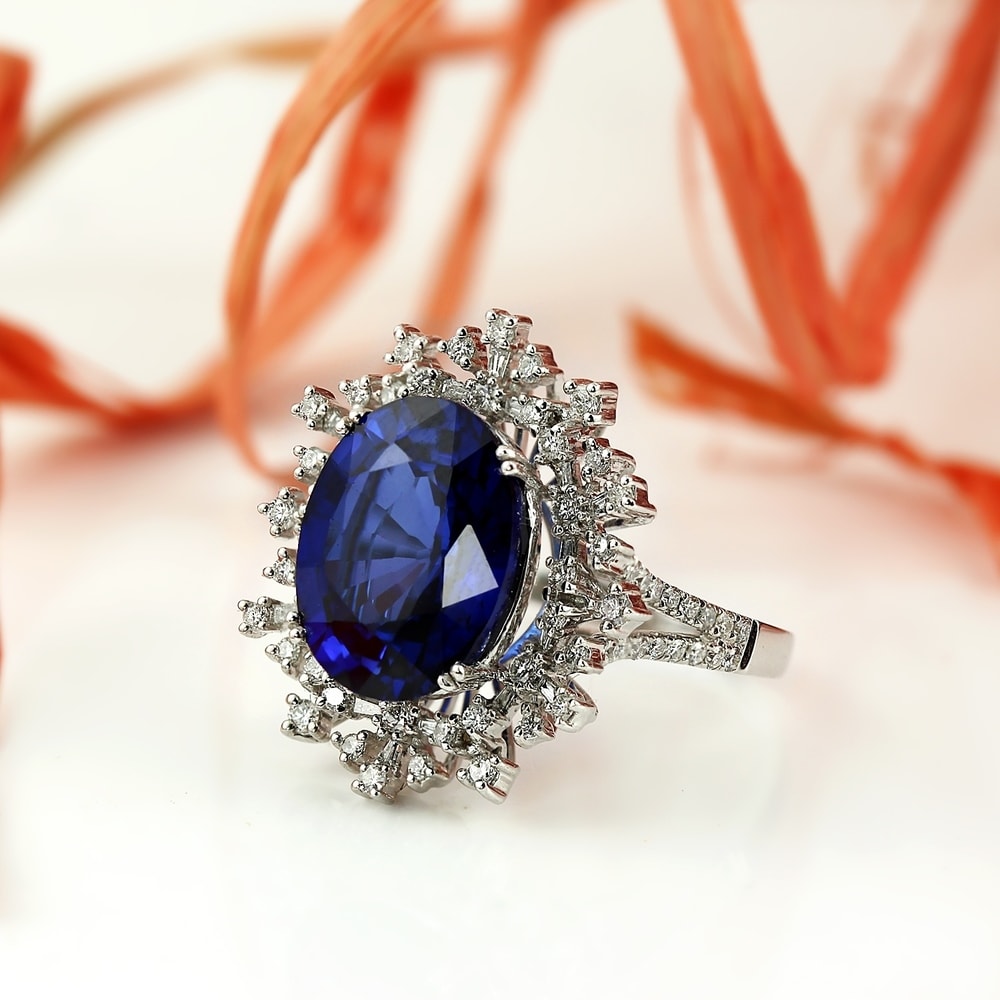 Auriya 18k Gold 8 3/4ct Blue Sapphire and 9/10ctw Halo Diamond Engagement Ring