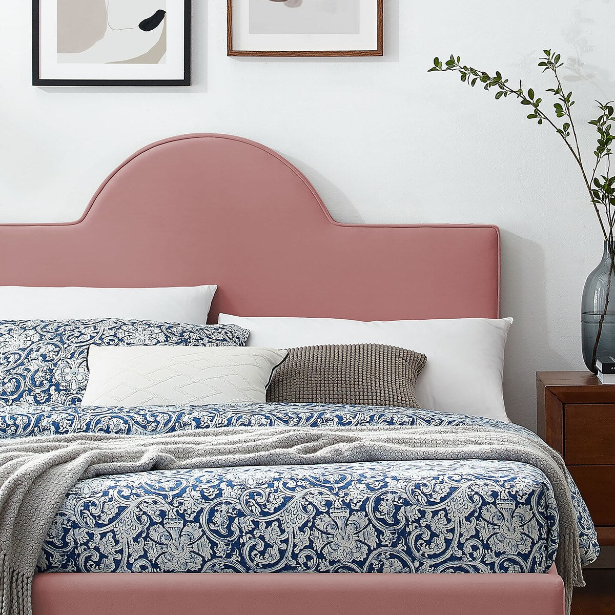 Aurora Performance Velvet Twin Bed