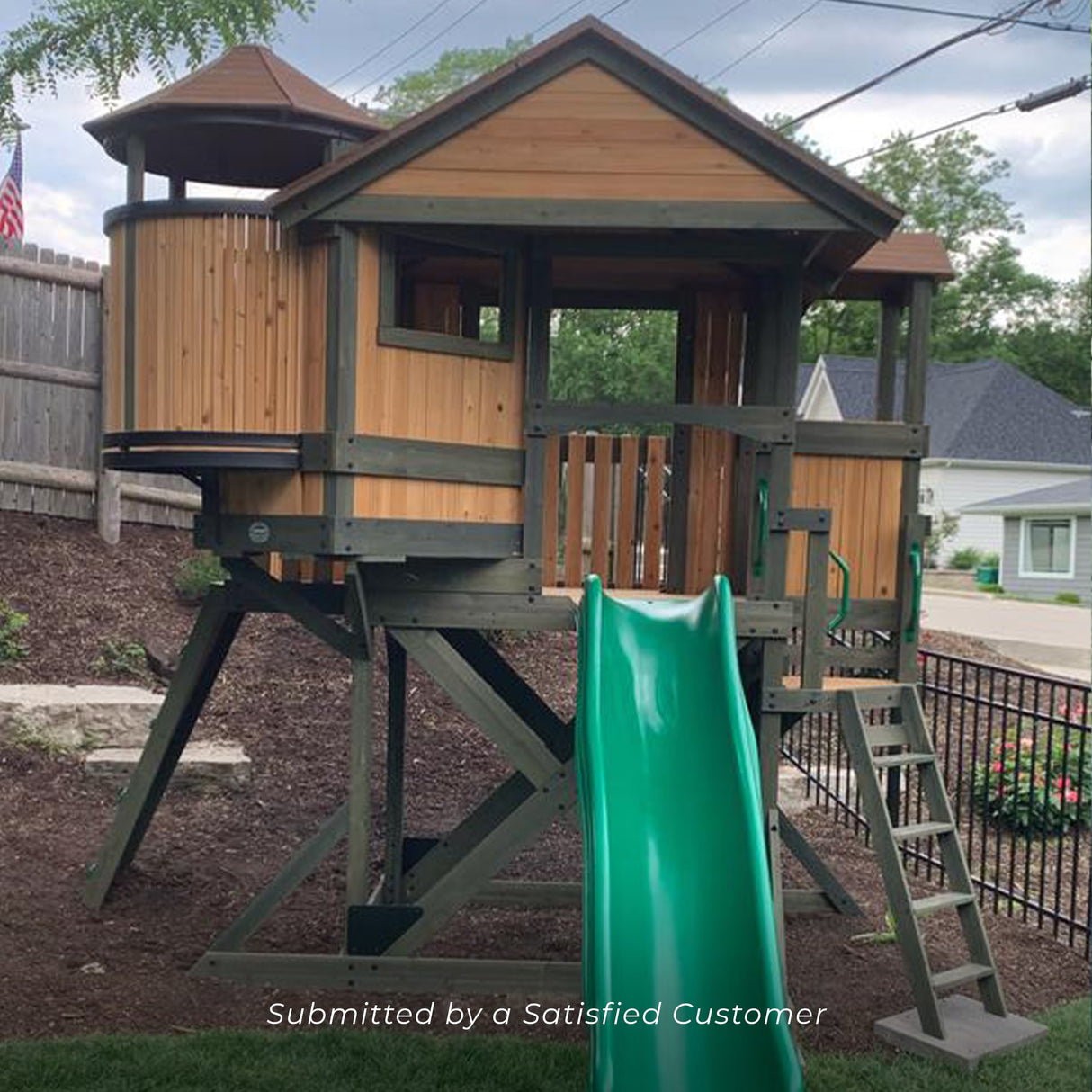 Backyard Discovery Eagles Nest Playhouse