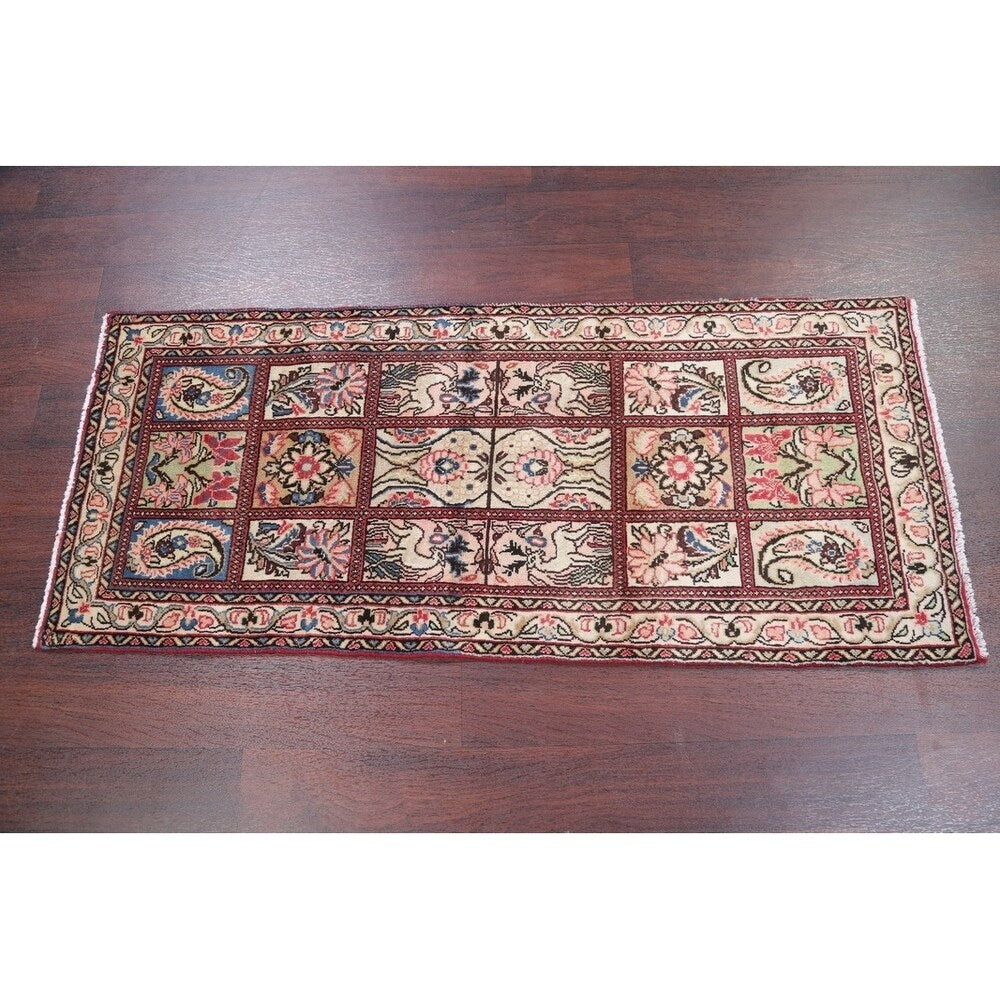 Bakhtiari Geometric Garden Design Handmade Wool Persian Rug - 4'10" x 2'0" Runner