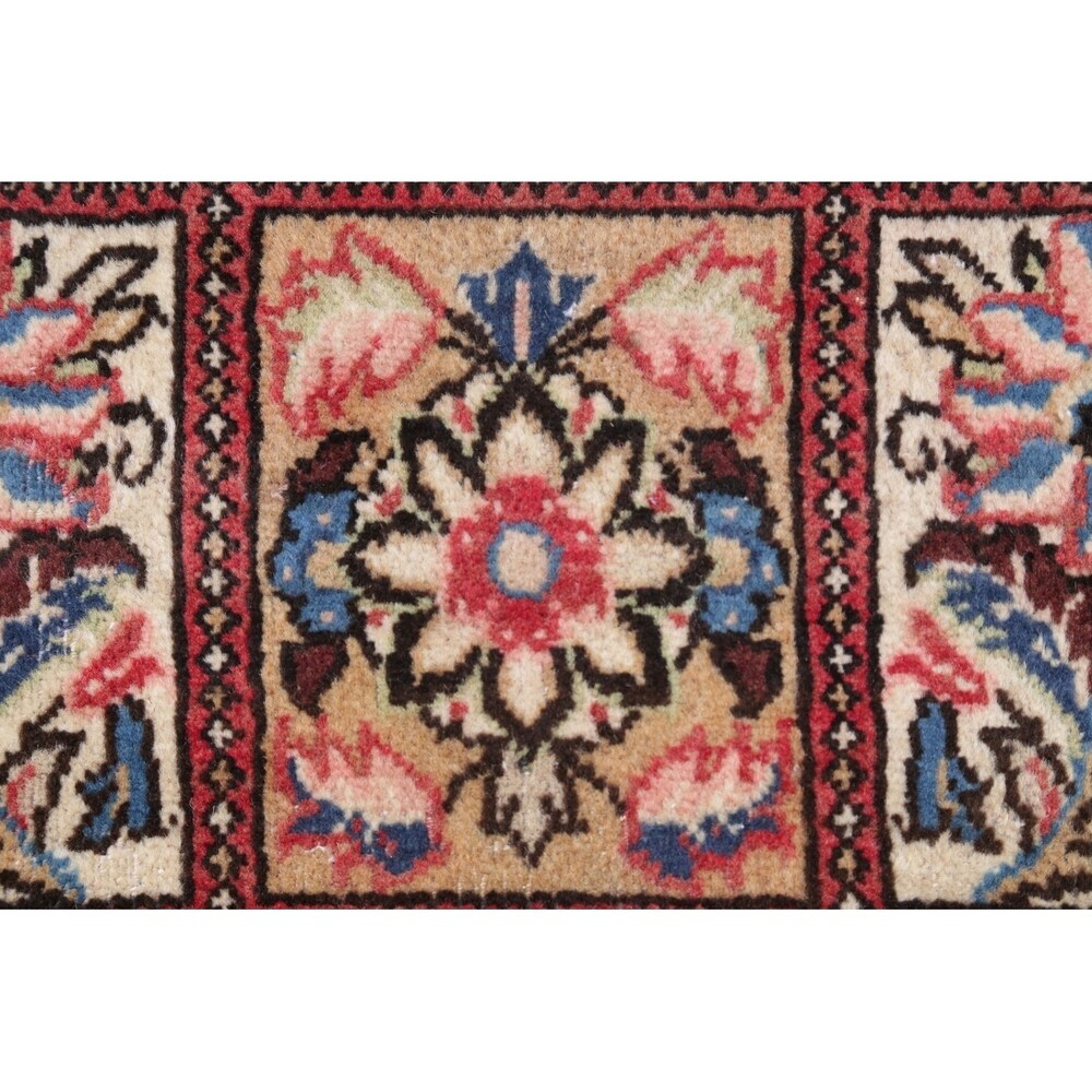 Bakhtiari Geometric Garden Design Handmade Wool Persian Rug - 4'10" x 2'0" Runner