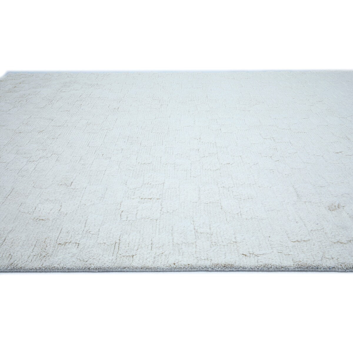 NuStory Barefoot Hand Tufted Solid Color Area Rug in Ivory Linen