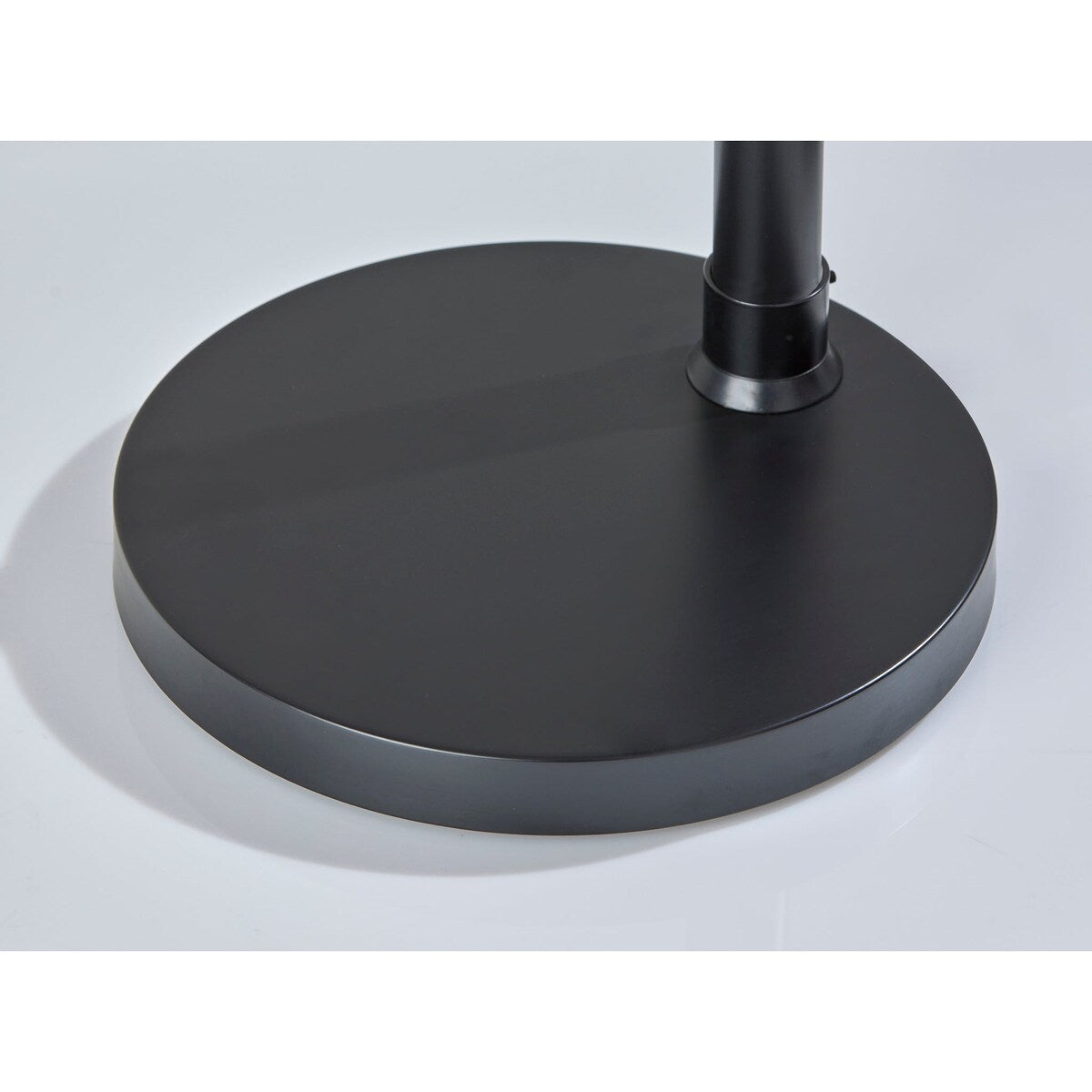 Barton Arc Lamp- Black
