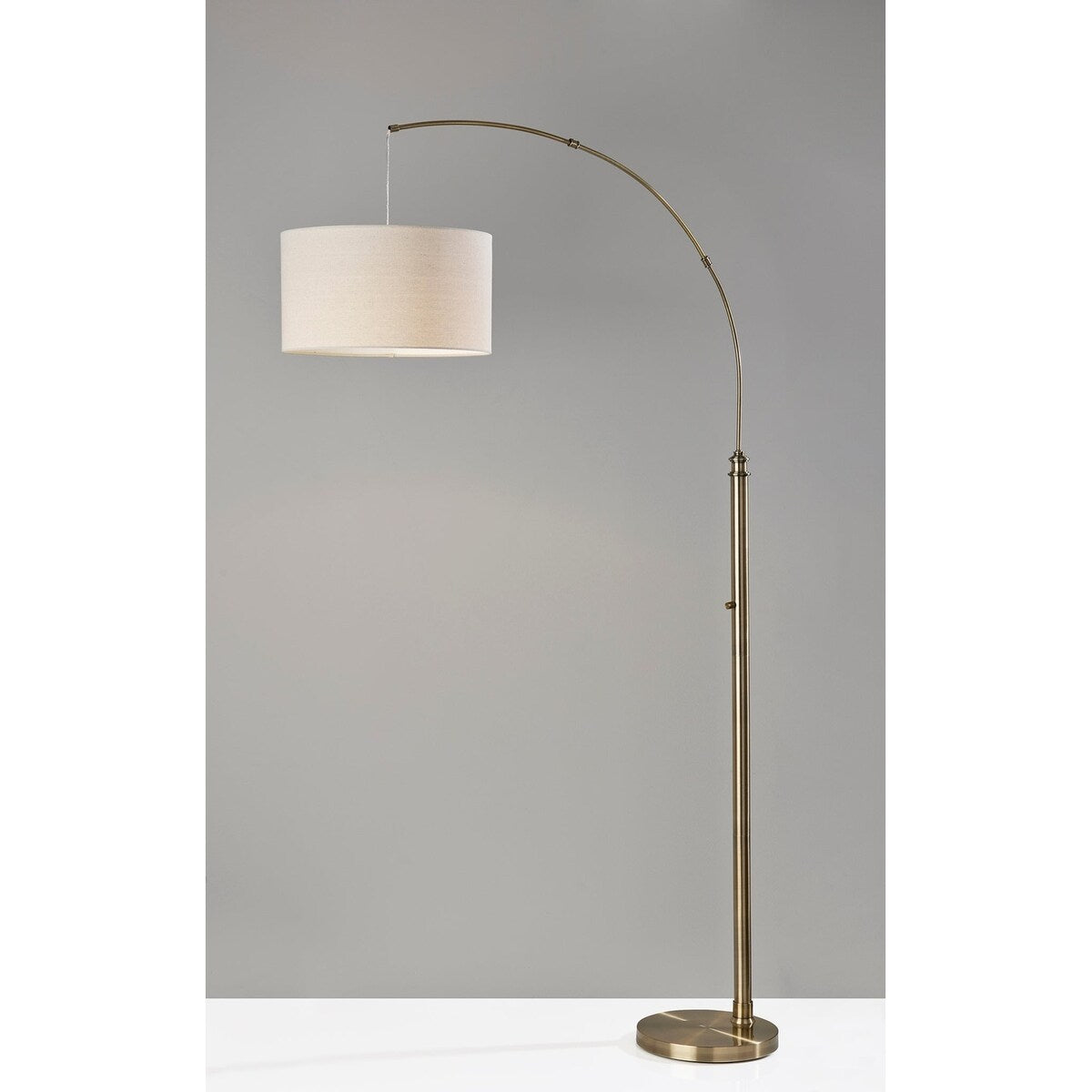 Barton Arc Lamp- Black