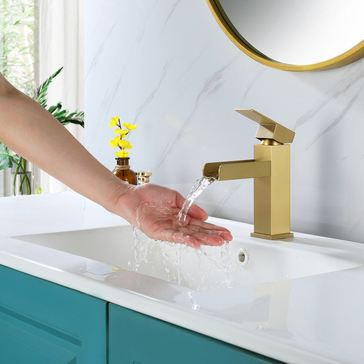 Bathroom Waterfall Faucet Single Handle Vanity Sink Mixer Tap w/ Deck plate