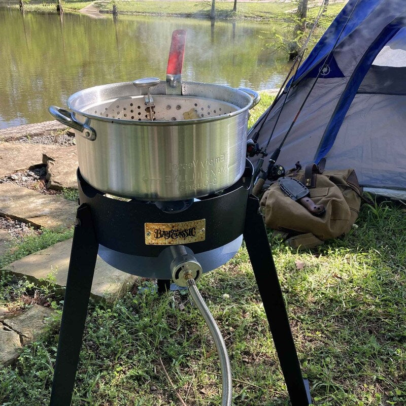 Bayou Classic Fish Camp Kit Features 10-qt Aluminum Fish Cooker w/ Perforated Aluminum Basket