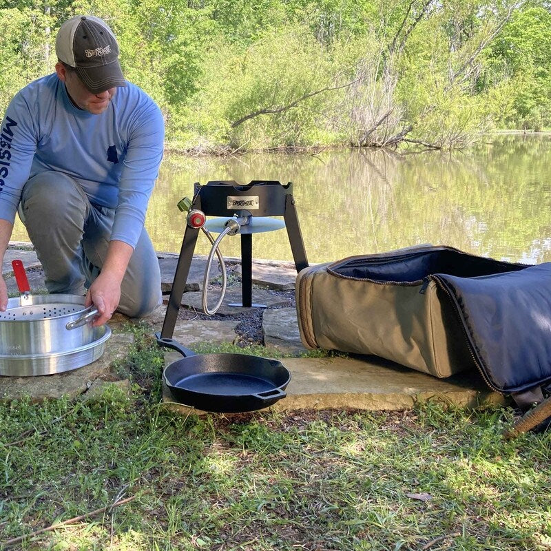 Bayou Classic Fish Camp Kit Features 10-qt Aluminum Fish Cooker w/ Perforated Aluminum Basket
