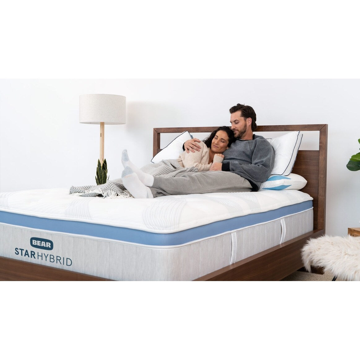 Bear Star Hybrid Mattress with Gel Foam and 2 Free Pillows