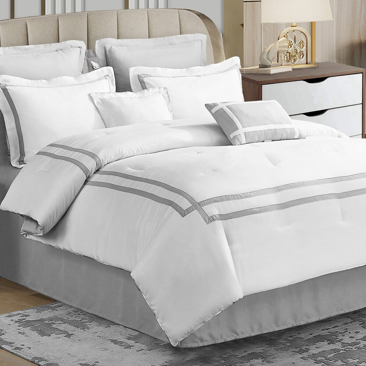 Wonderful Hotel Collection 8-Piece Comforter Set