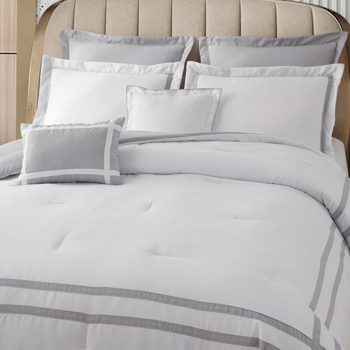 Wonderful Hotel Collection 8-Piece Comforter Set