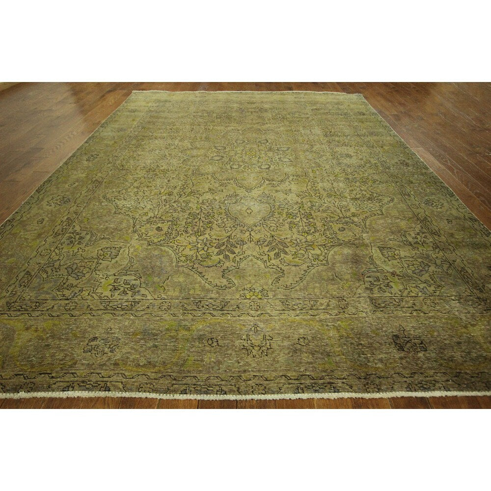 Beautiful Overdyed Green Floral Hand-knotted Wool Oriental Area Rug (9' x 13')