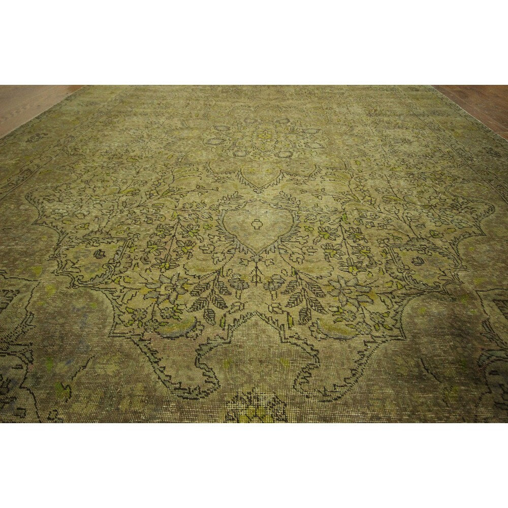 Beautiful Overdyed Green Floral Hand-knotted Wool Oriental Area Rug (9' x 13')