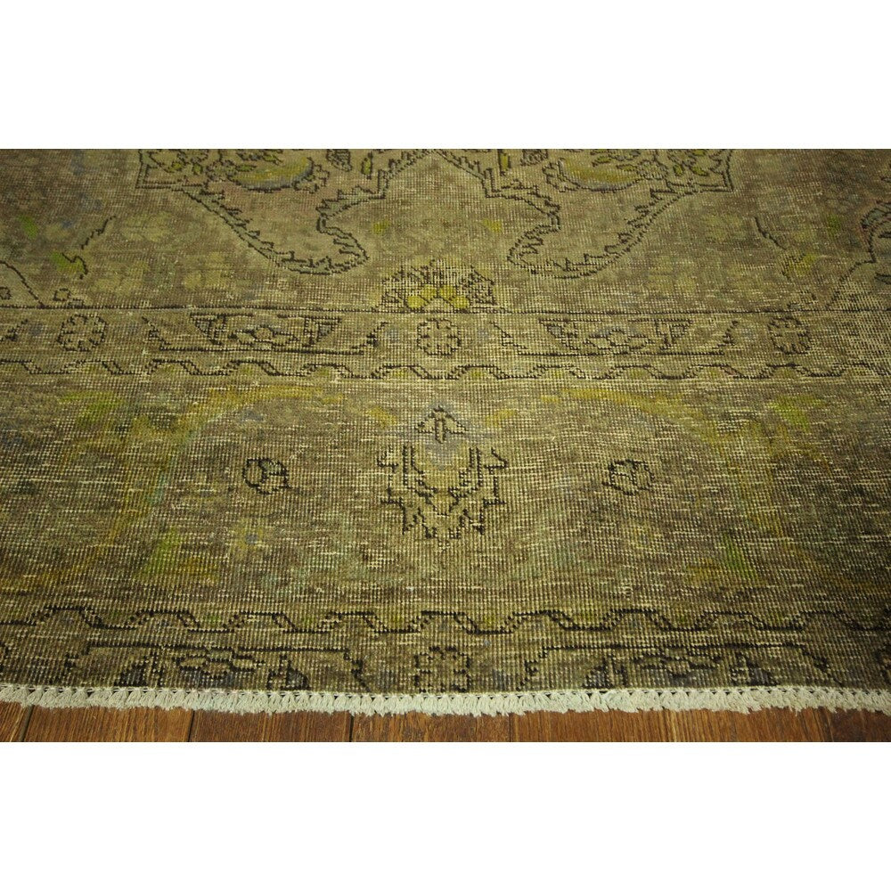 Beautiful Overdyed Green Floral Hand-knotted Wool Oriental Area Rug (9' x 13')