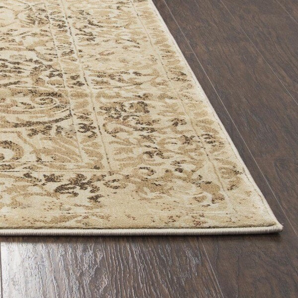Beige Power-Loomed Accent Rug (5' 3 x 7'7) - 5'3" x 7'7"