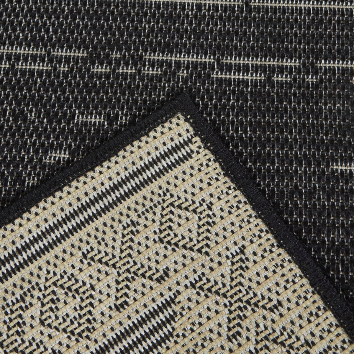 Belieu Recycled Tribal Border Indoor/Outdoor Area Rug