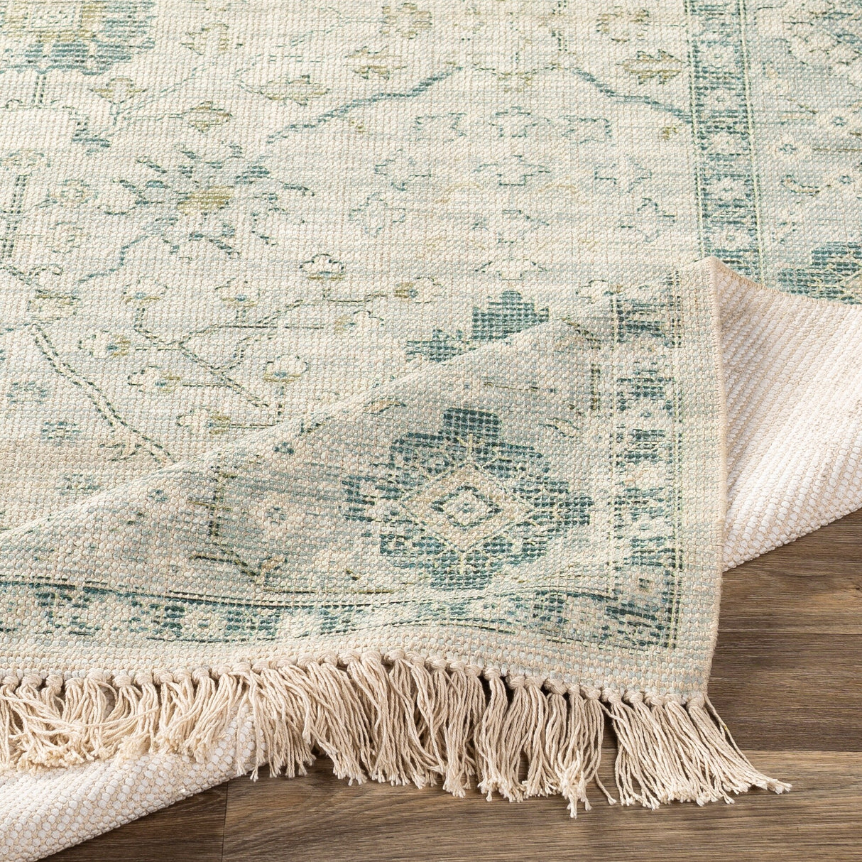 Livabliss Betsy Handmade Persian Floral Cotton Area Rug