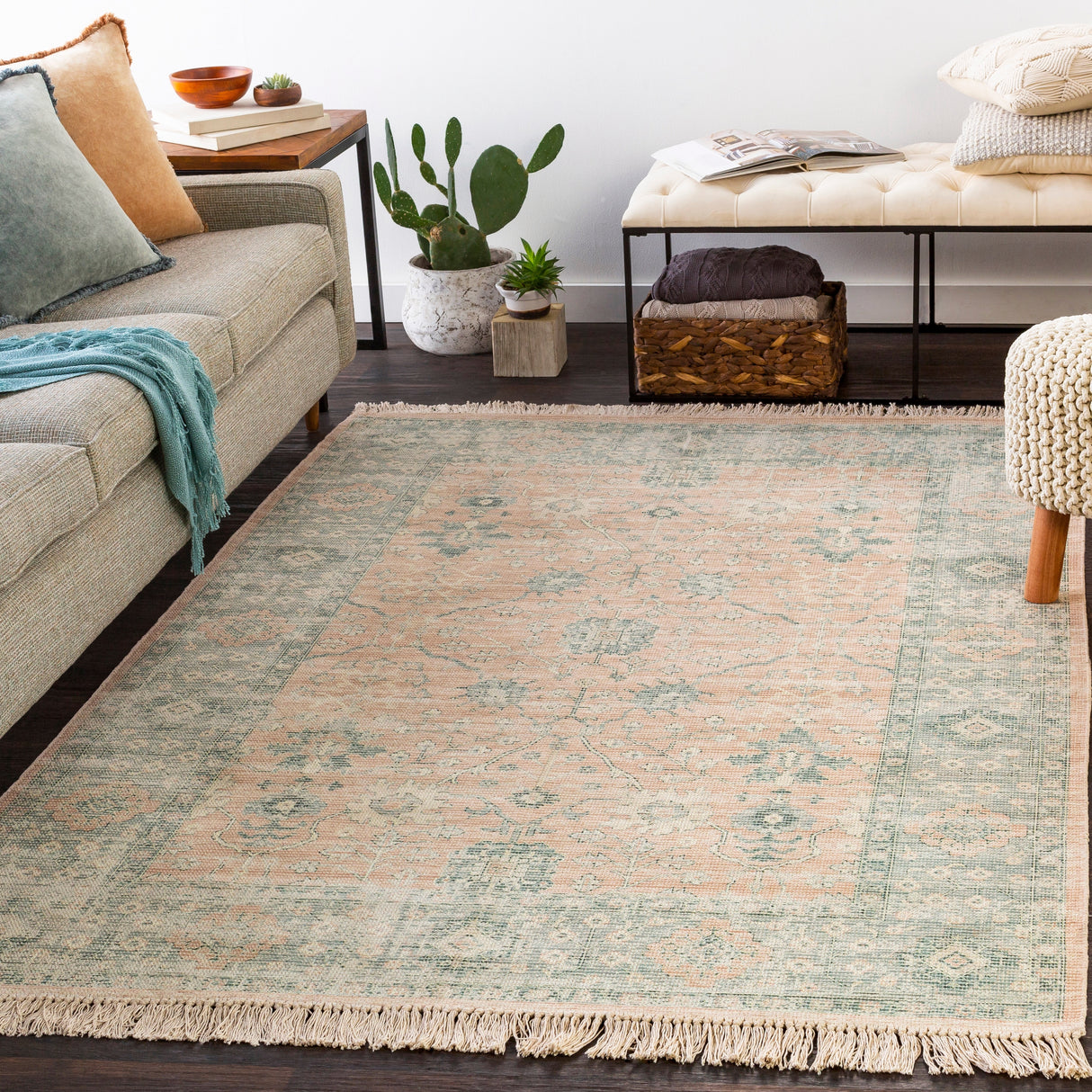 Livabliss Betsy Handmade Persian Floral Cotton Area Rug