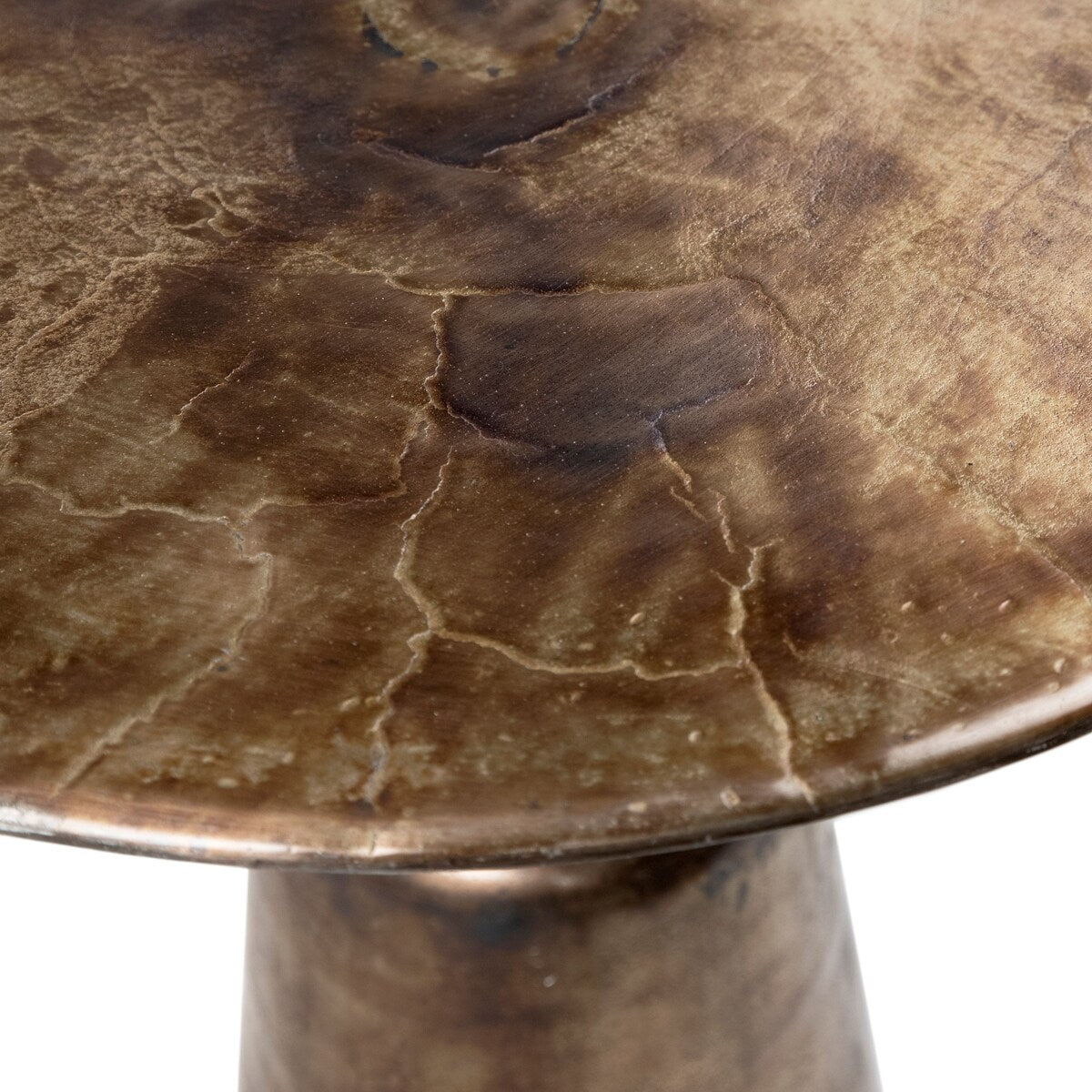 Blake 32-inch Round Aluminum Antique Brass Finished Pedestal Base BistroTable