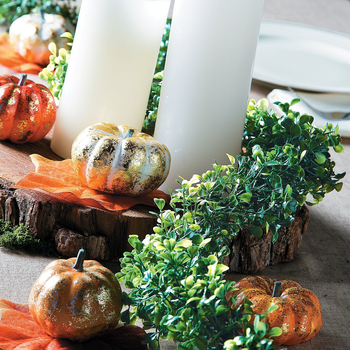 Boxwood Garland, Wedding Supplies, Farmhouse, Home Decor, 12' Foot Long - 144"