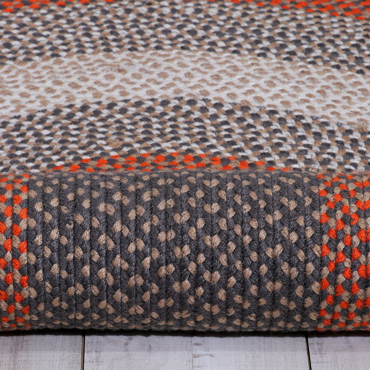 Bradford Indoor Outdoor Reversible Braided Rug