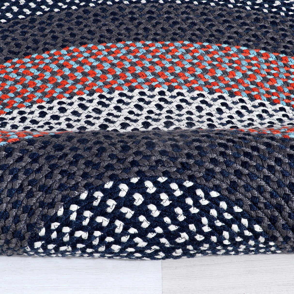 Bradford Indoor Outdoor Reversible Braided Rug