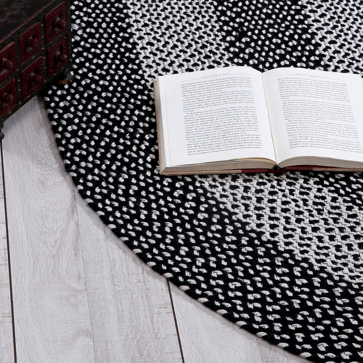 Bradford Indoor Outdoor Reversible Braided Rug