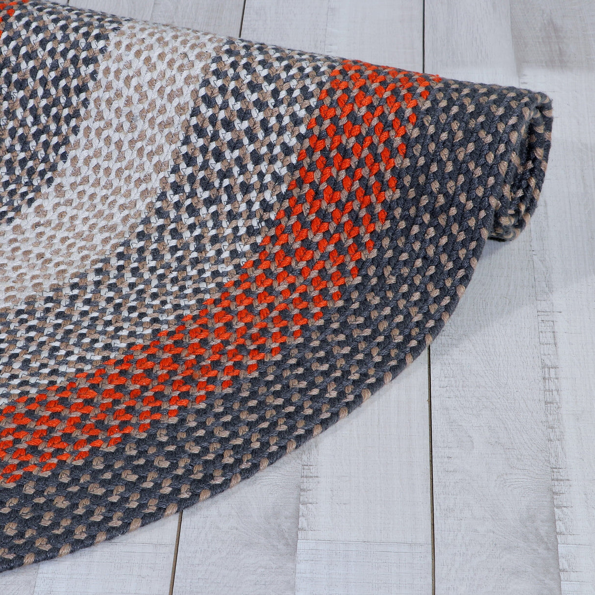 Bradford Indoor Outdoor Reversible Braided Rug
