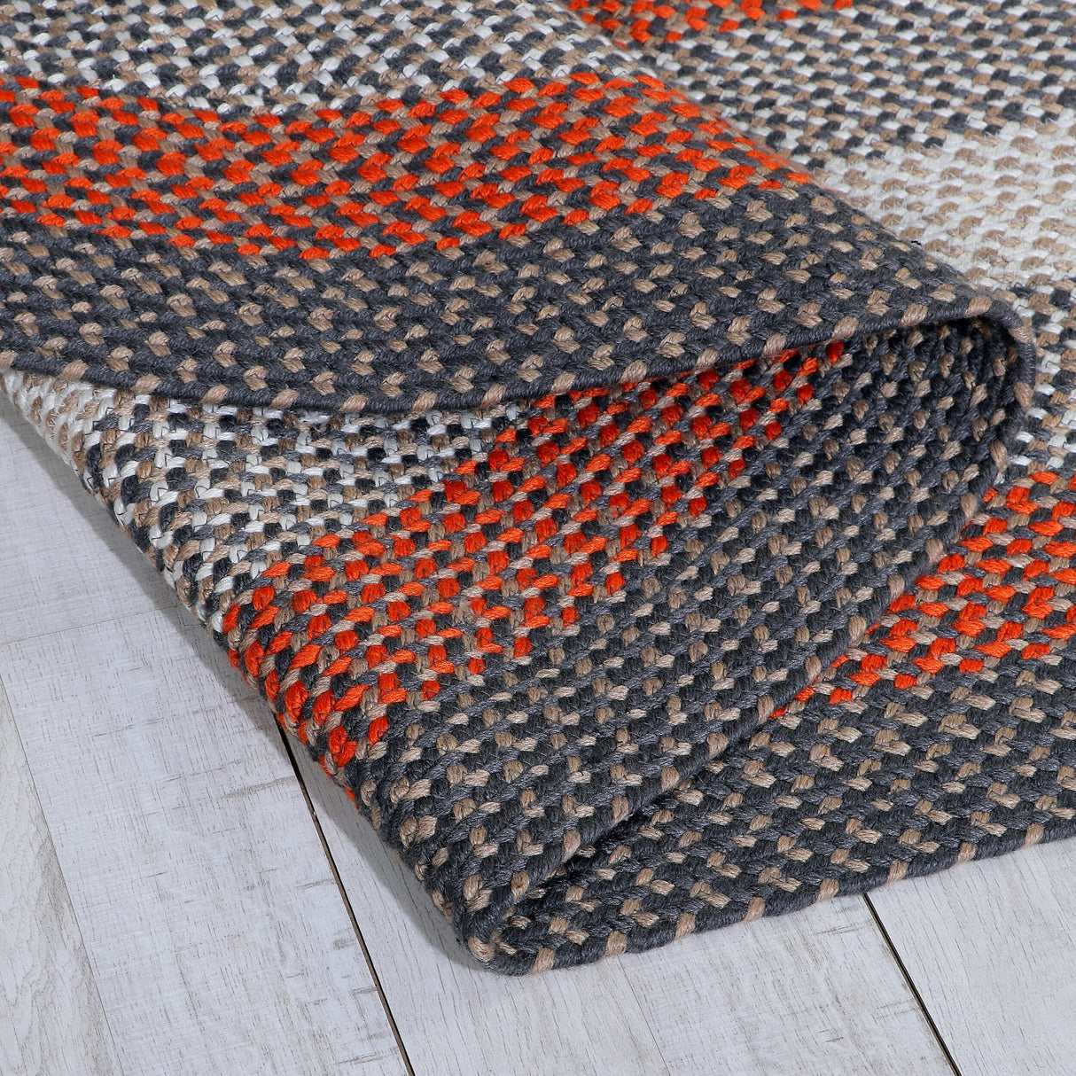 Bradford Indoor Outdoor Reversible Braided Rug