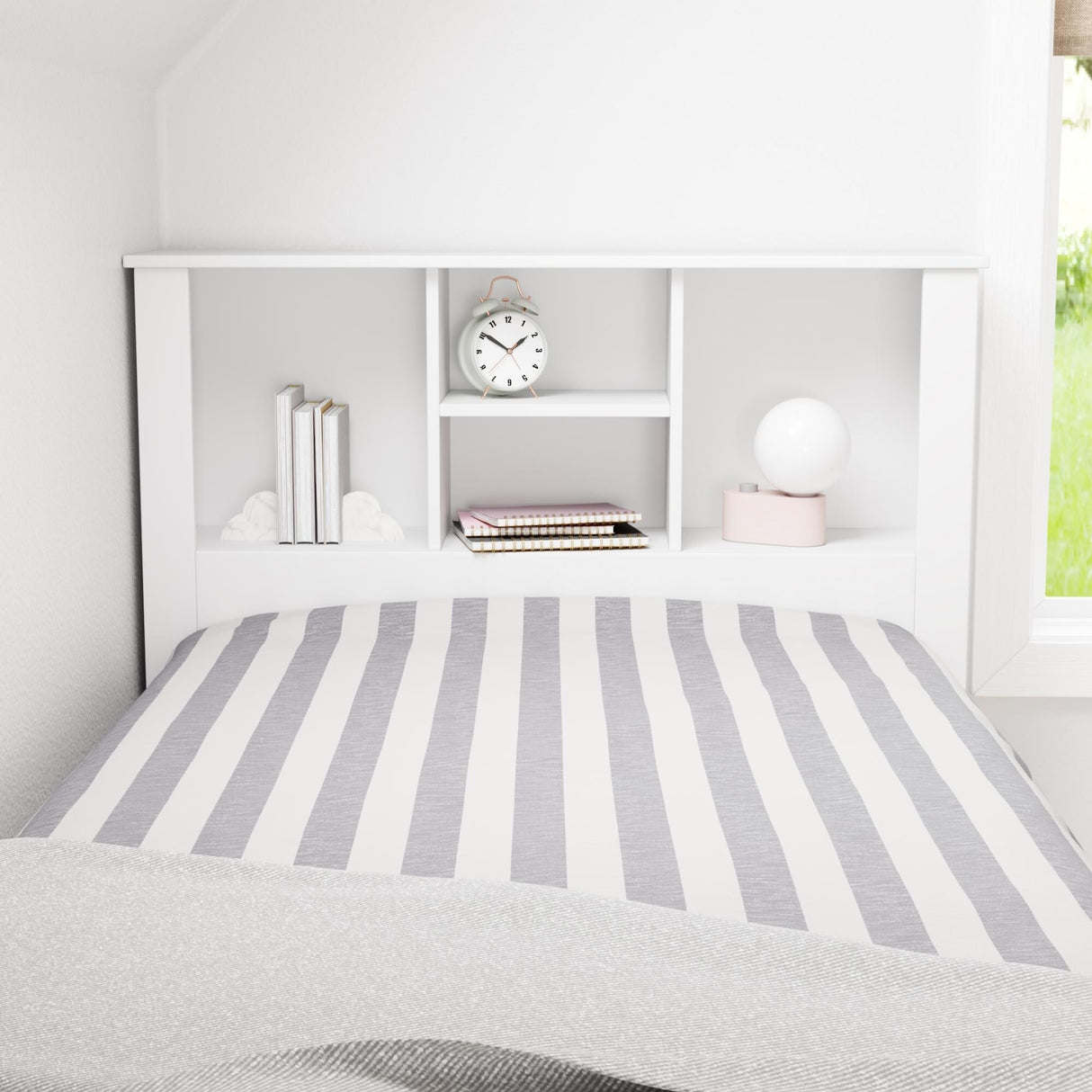 Brookside Sadie Wood Twin Storage Bed