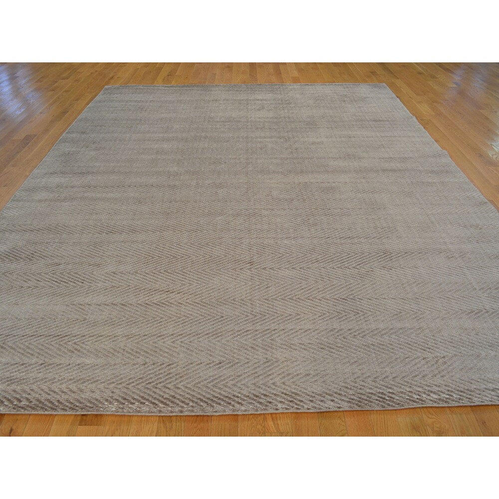 Brown Modern Hand-loomed Rayon from Bamboo Silk Oriental Area Rug (8'9 x 11'7)