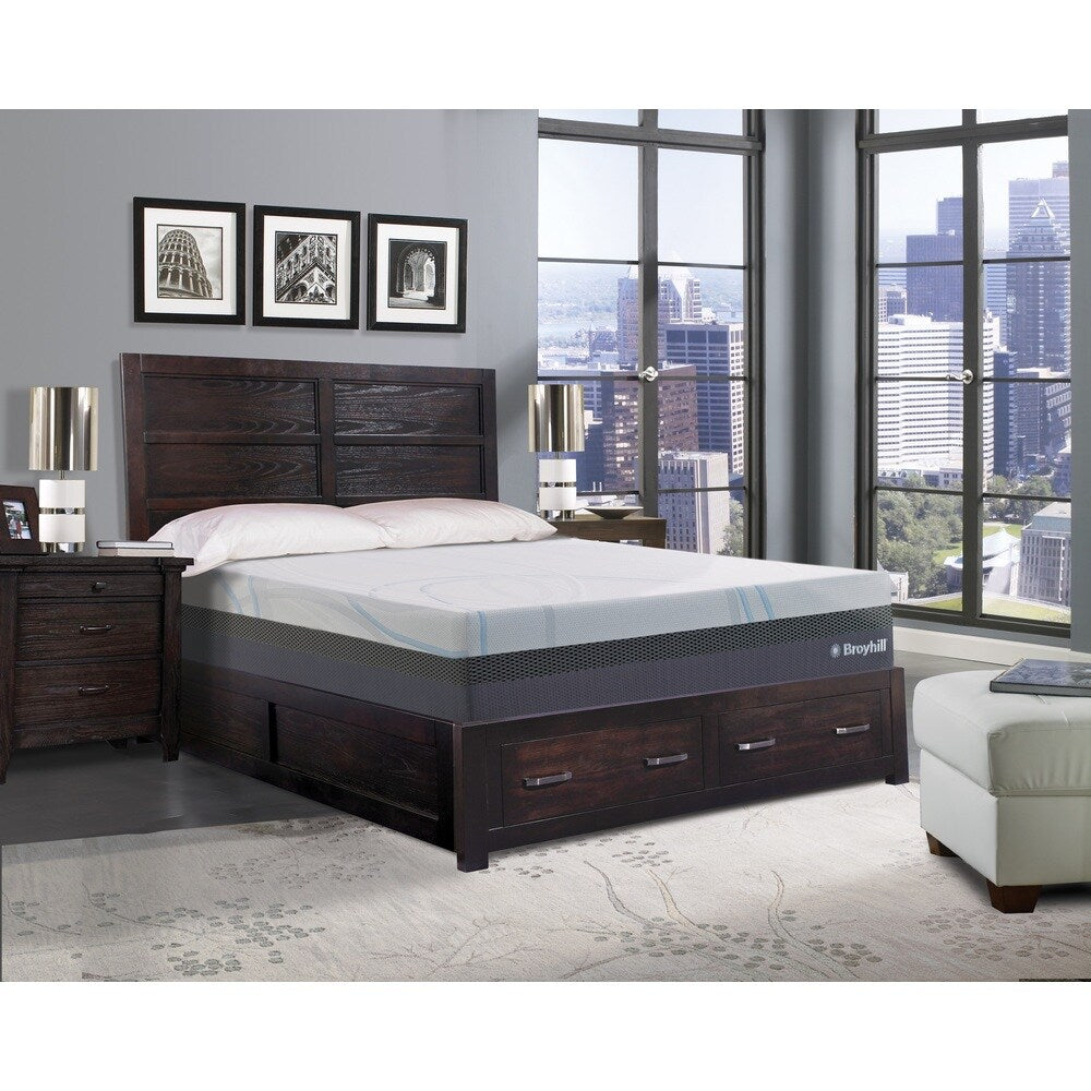 Broyhill 13 inch Cal King size Plush Top Gel Foam Mattress