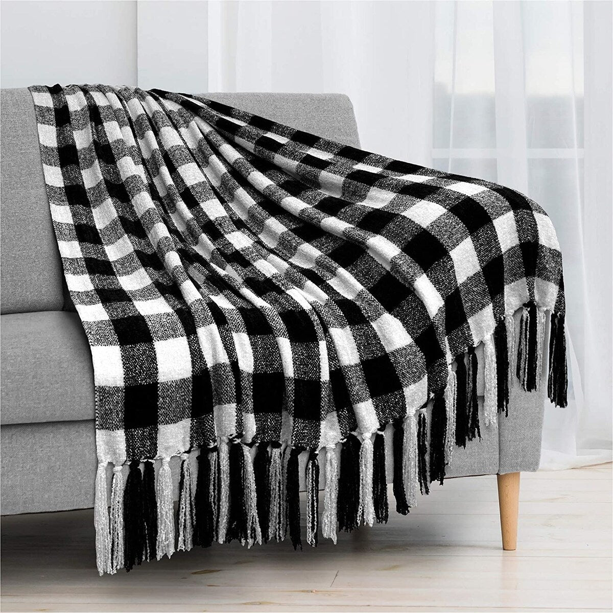 Buffalo Plaid Chenille Throw Blanket for Bed Soft Silky