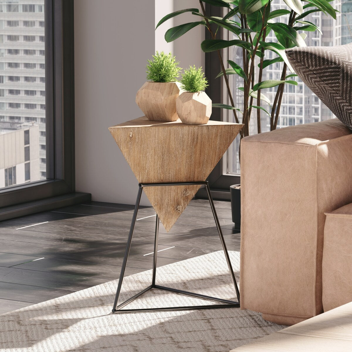 COZAYH Modern Geometric End Table with Wooden Top and Metal Base, Unique Pyramid Side Table Plant Stand for Office, Triangle