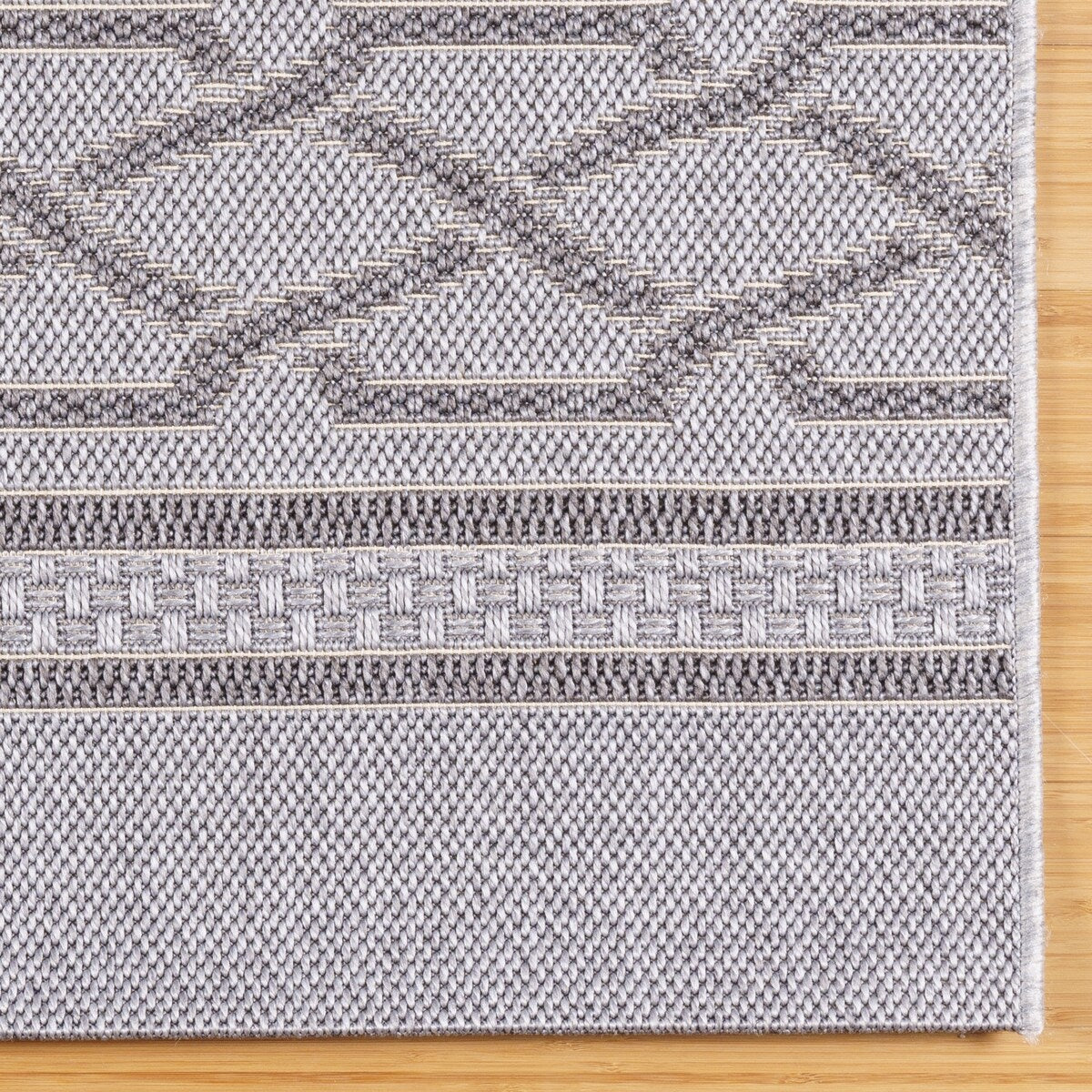 Gertmenian Calypso Biella Modern Bohemian Gray Flatweave Indoor/ Outdoor Area Rug